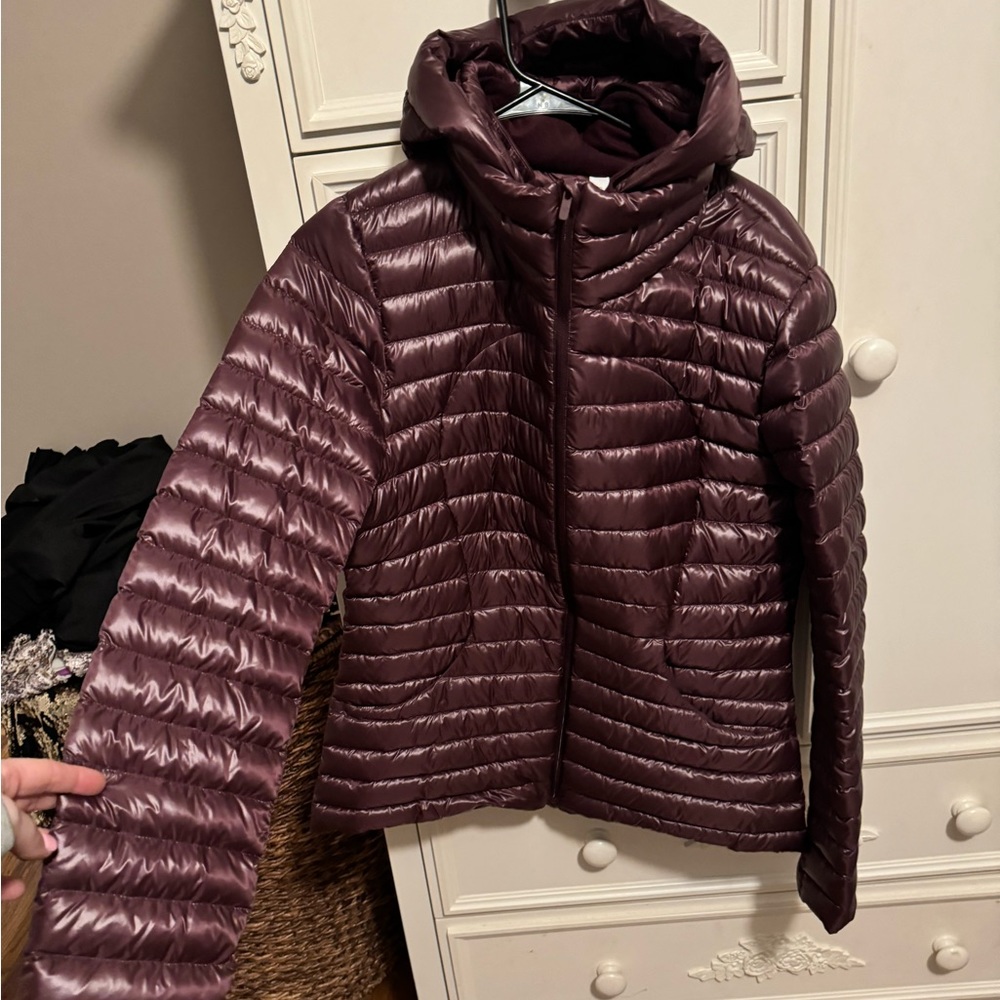 Lulu lemon puffer